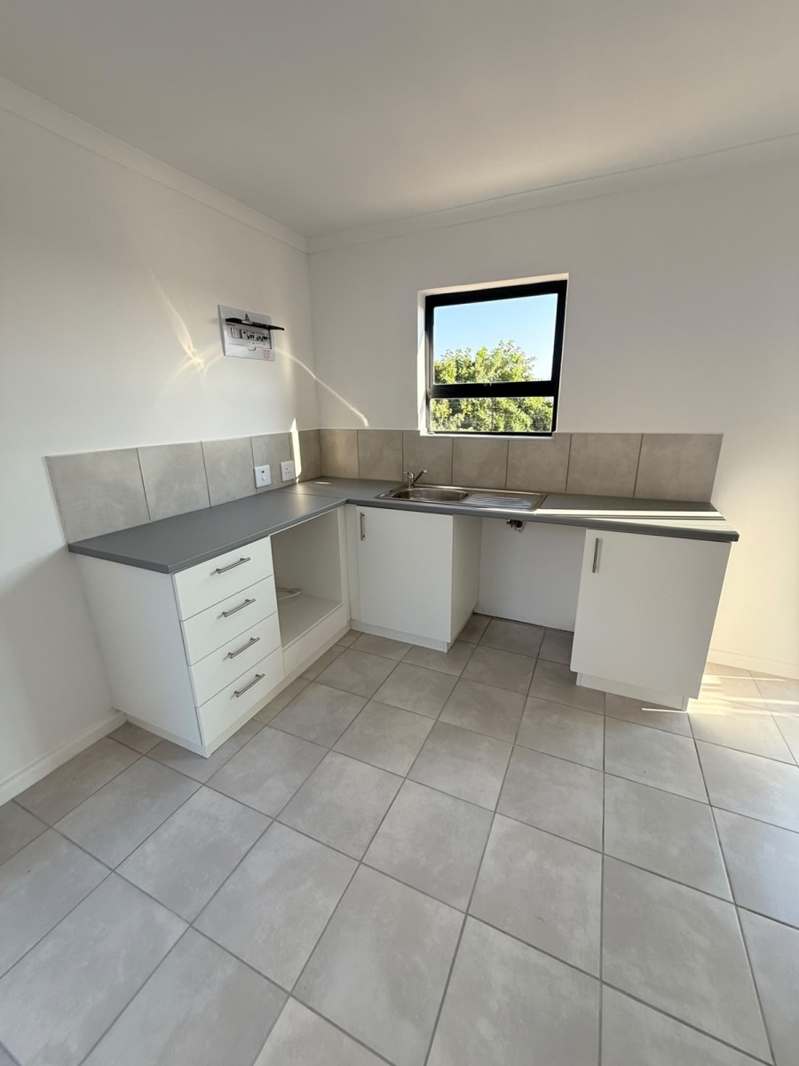 To Let 3 Bedroom Property for Rent in Kommetjie Western Cape